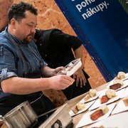 Šuhajíci na panvici - 57129673_2162614977121258_2490818914120892416_o